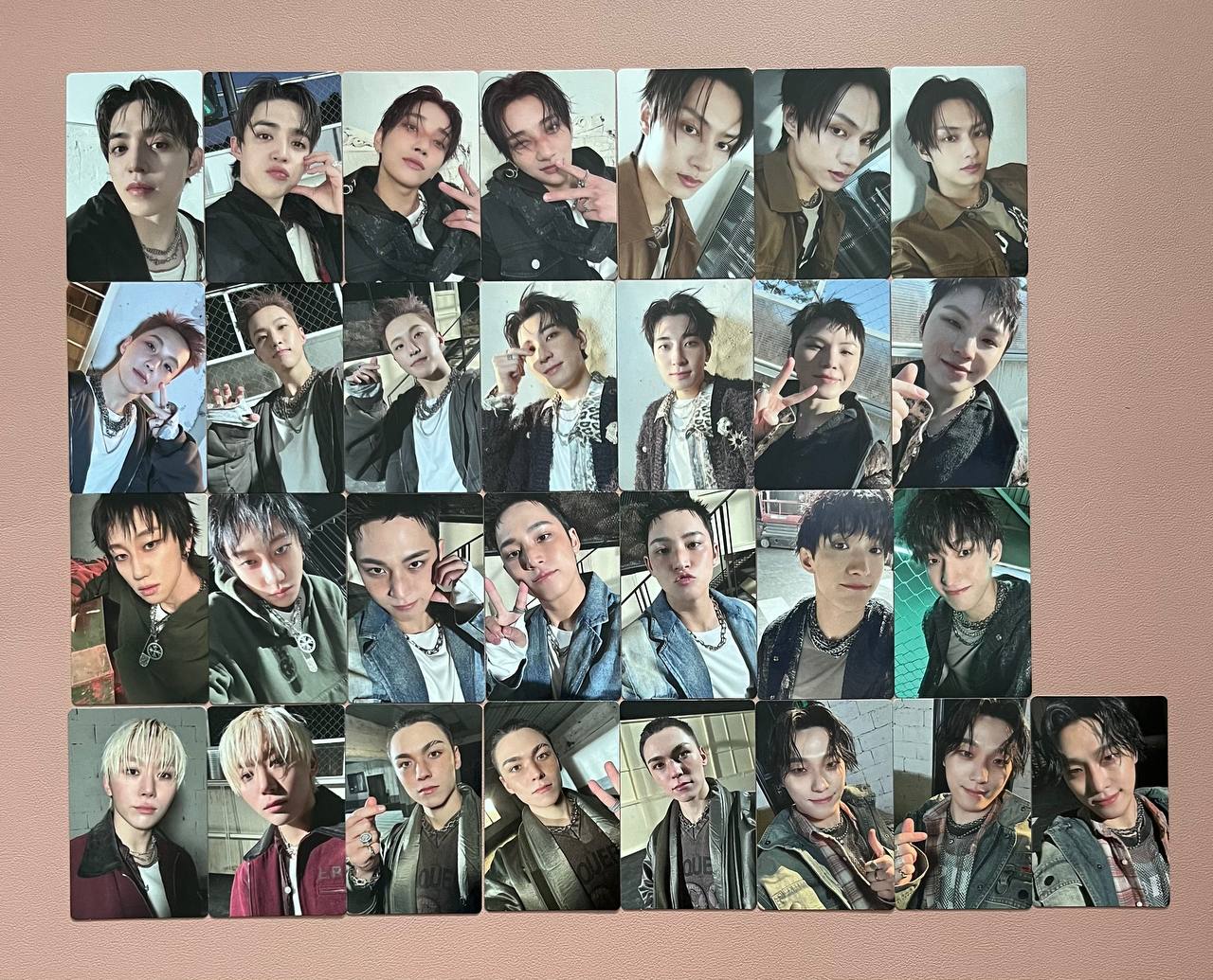 SEVENTEEN - Happy Burstday New Escape Ver (Official Photocard)