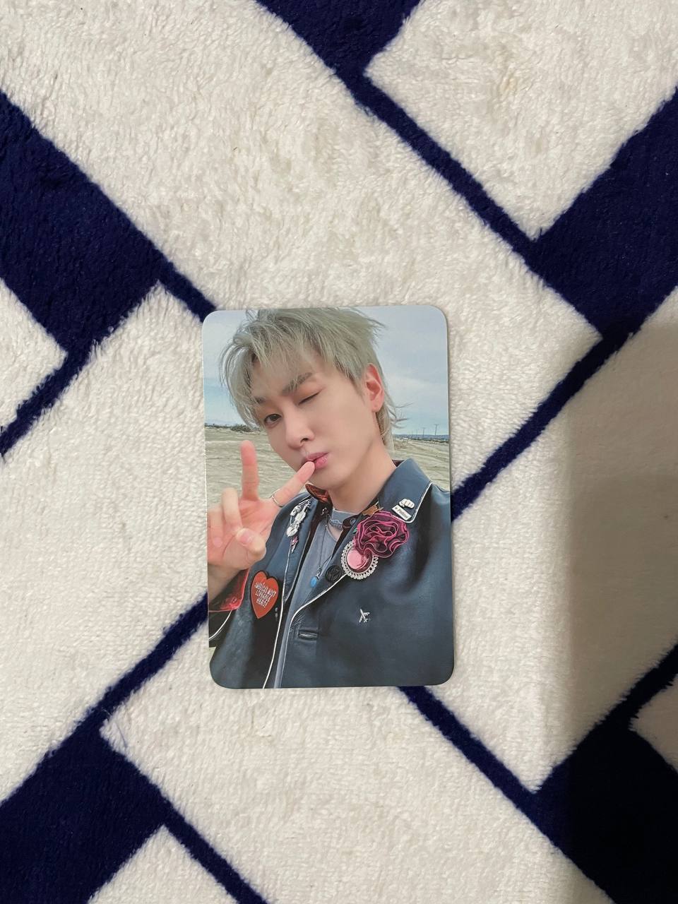 SUPER JUNIOR D&E - 606 (Official 6.06AM 6.06PM 6.06DE Photocard)