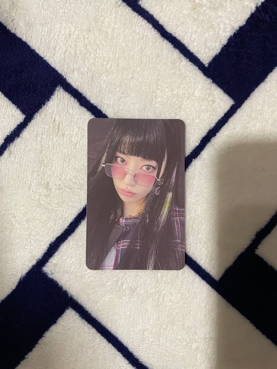 LE SSERAFIM - Easy Photobook Ver (Official Photocards)