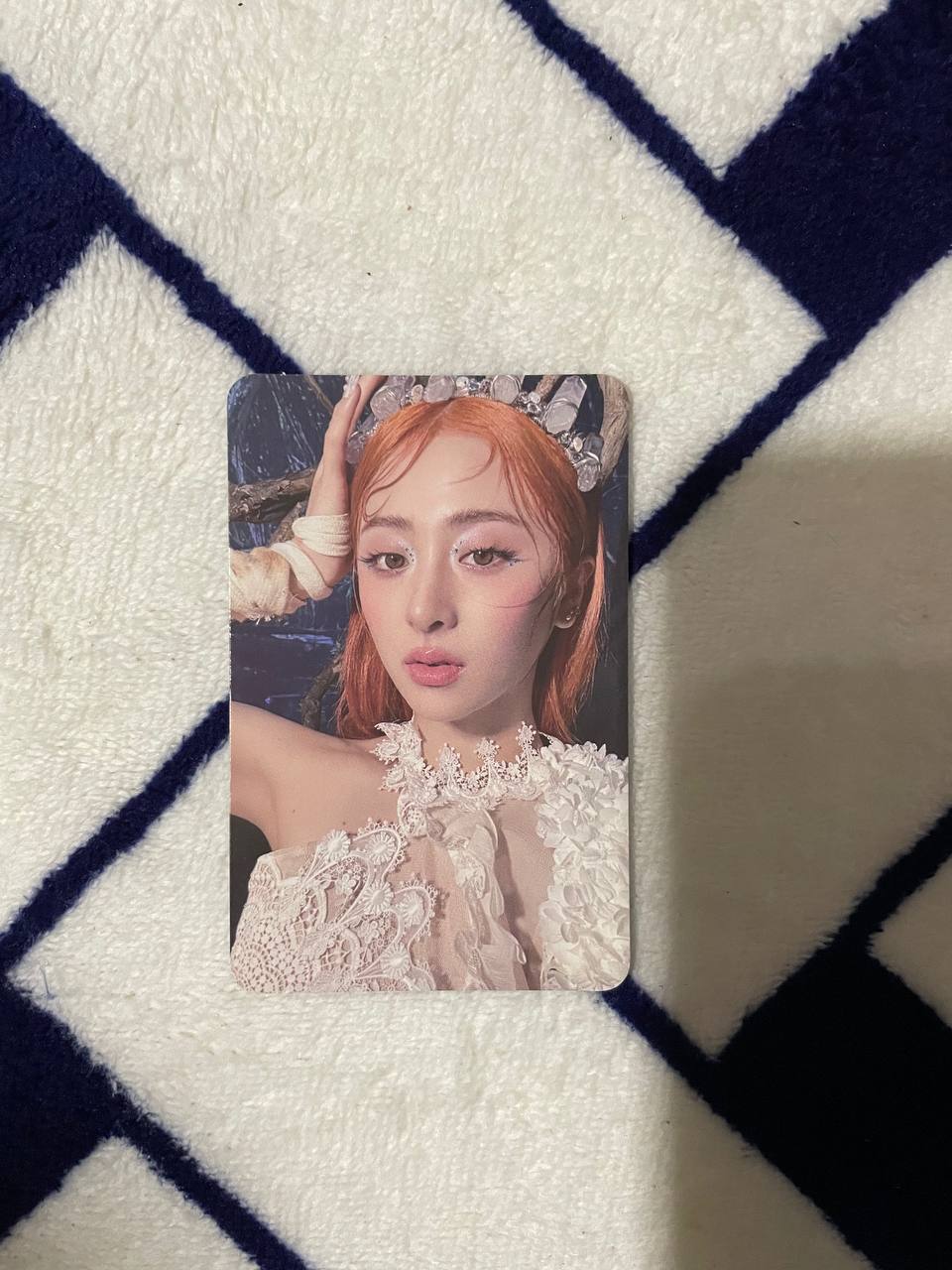 LE SSERAFIM - Easy Photobook Ver (Official Photocards)