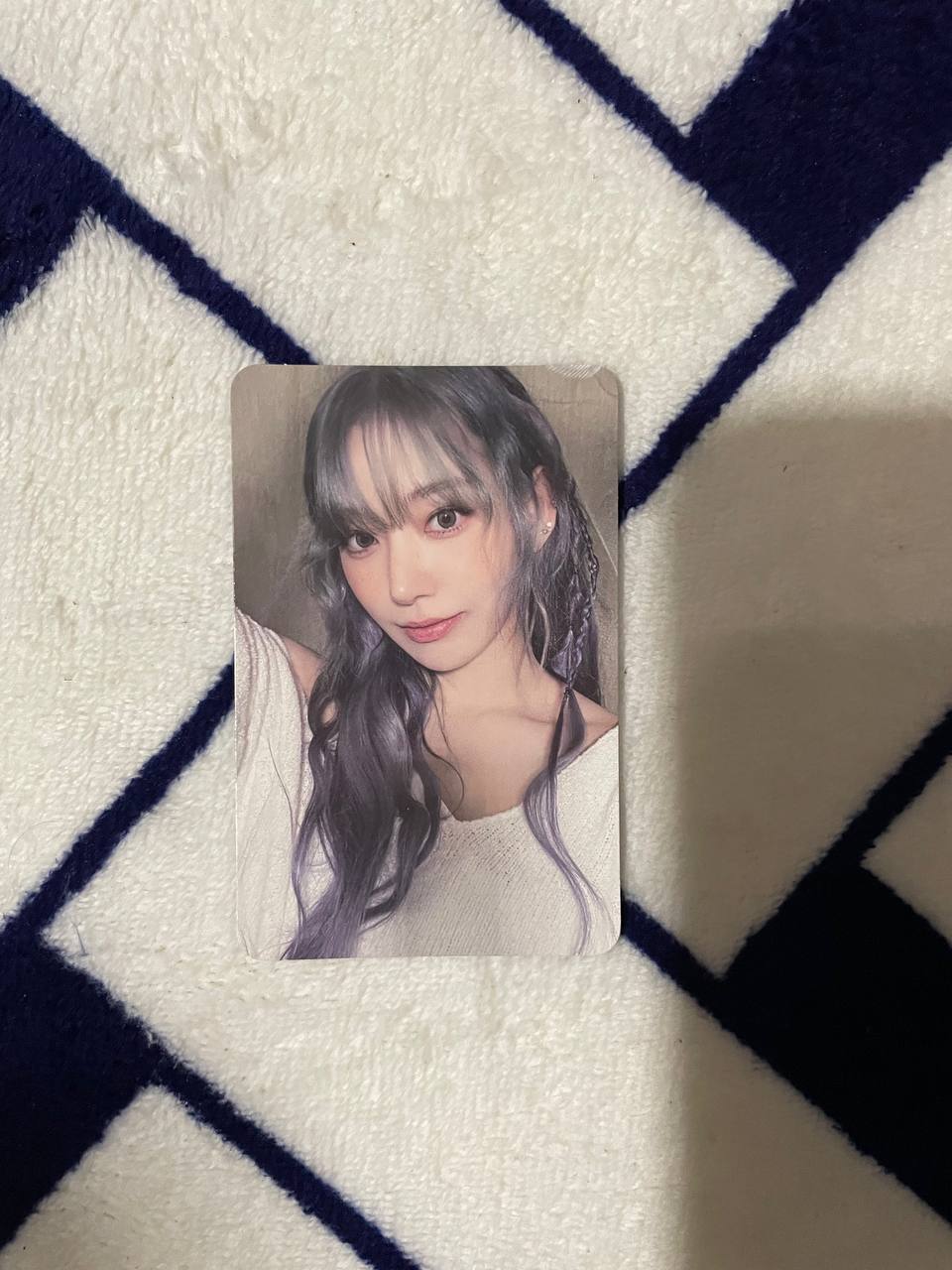 LE SSERAFIM - Easy Photobook Ver (Official Photocards)