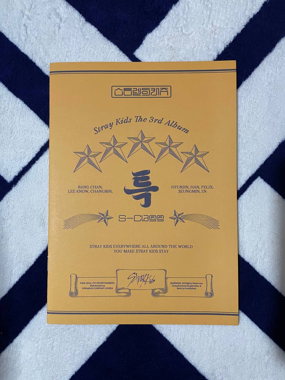 STRAY KIDS - 5 Star (B-Cut Film Mini Photobook, OOTD Mini Poster)