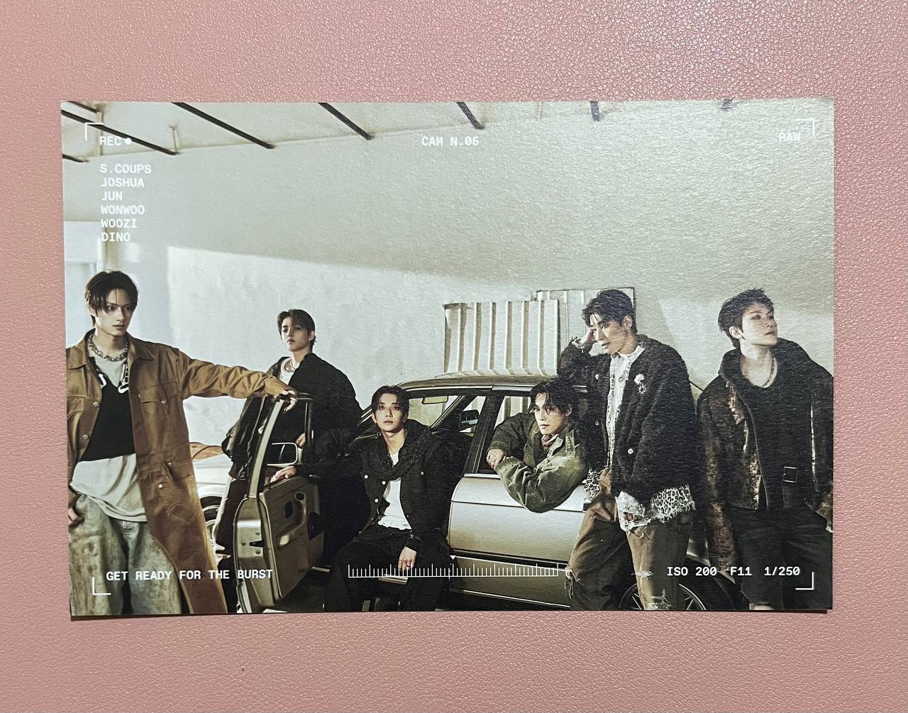 SEVENTEEN - Happy Burstday New Escape Ver (Official Postcard, Tear-Off Poster)
