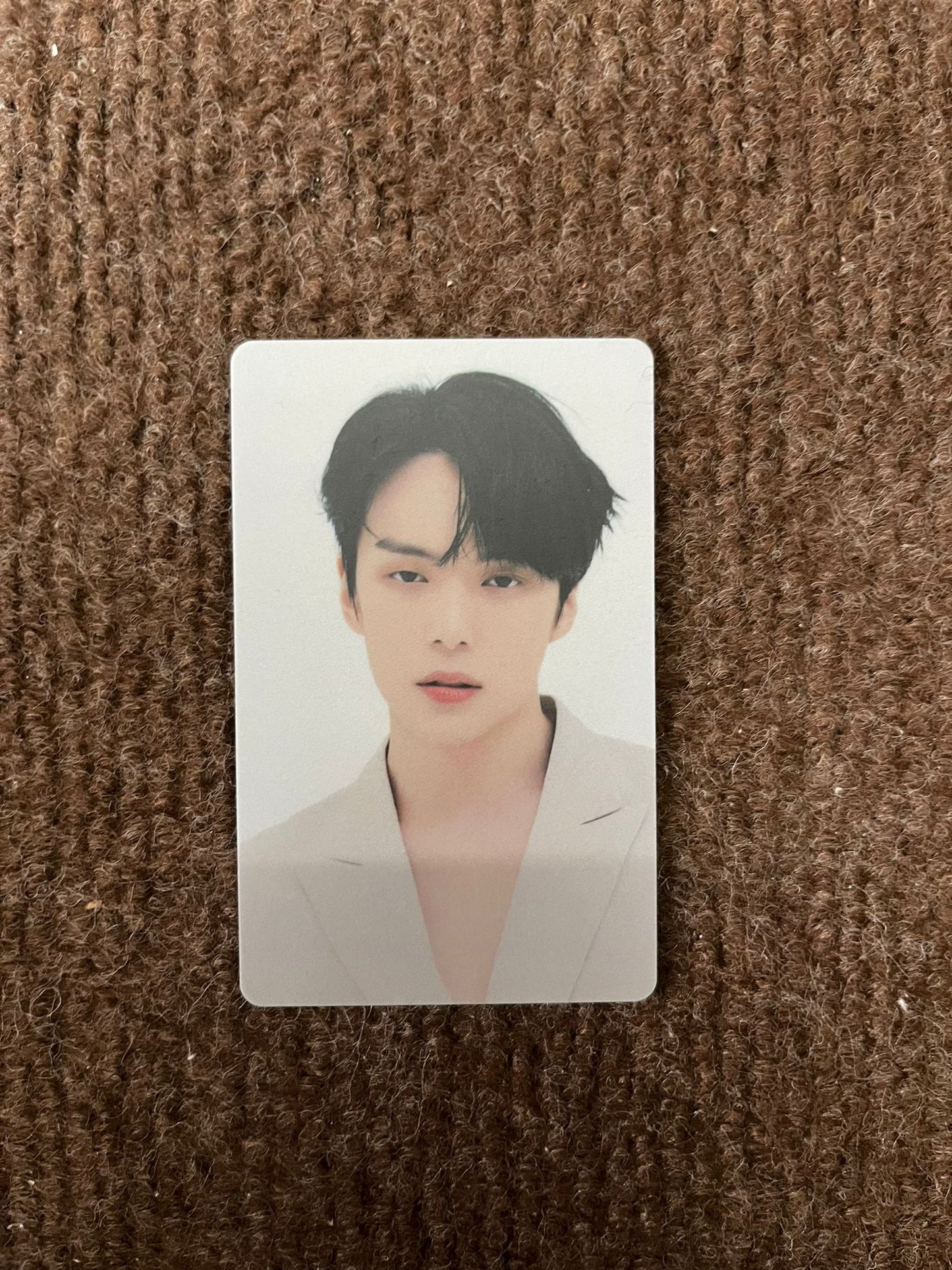 MONSTA X - One Of A Kind (Soundwave Lucky Draw)