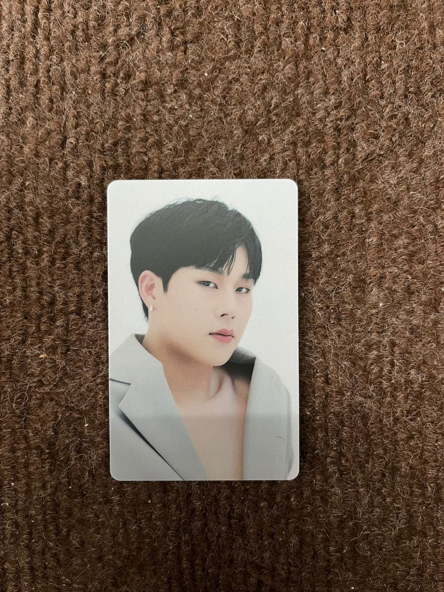MONSTA X - One Of A Kind (Soundwave Lucky Draw)