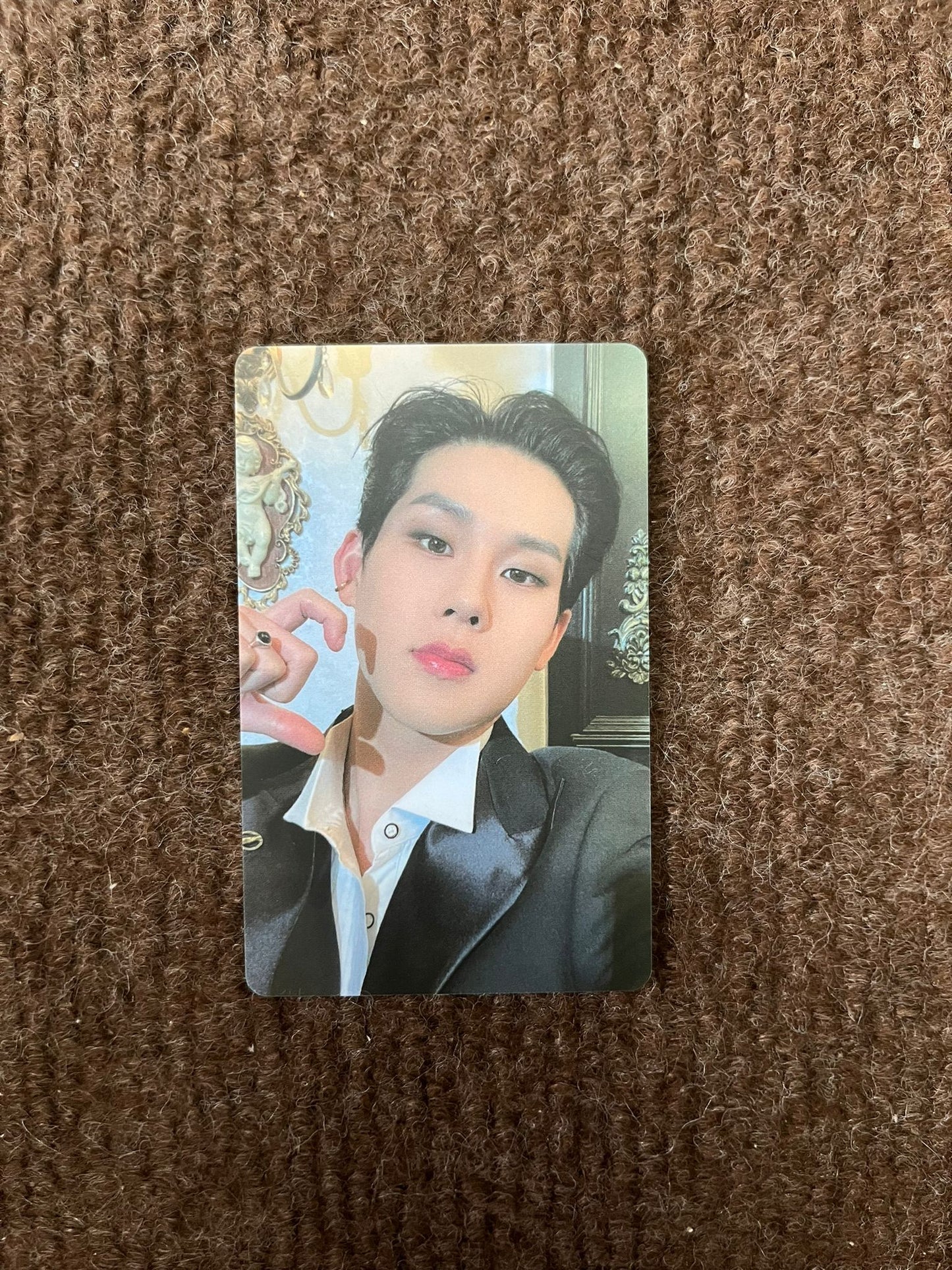 MONSTA X - One Of A Kind (Soundwave Lucky Draw)