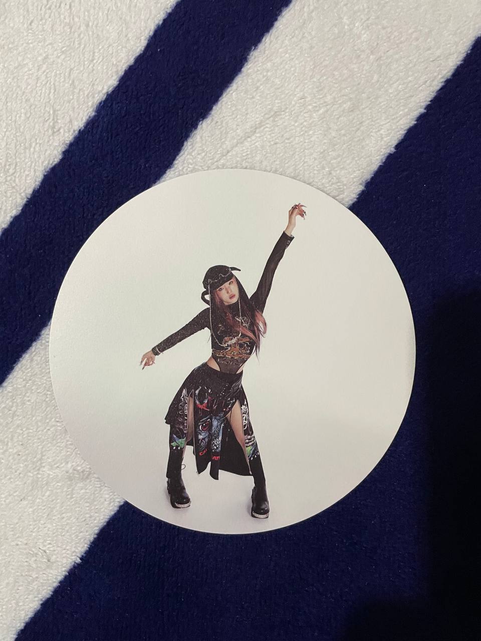 CHOI YENA - Good Morning (Official Circle Photo, Folded Poster)