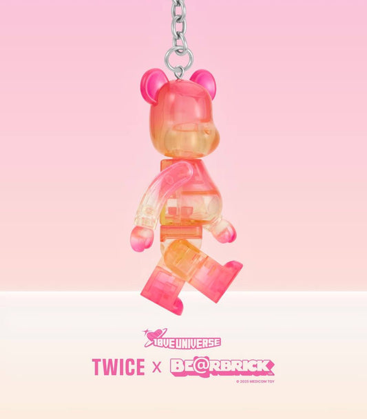 [PRE-ORDER] TWICE - 10TH ANNIVERSARY COLLABORATION TWICE x BE@RBRICK LIMITED EDITION 100% (2ND SALE)