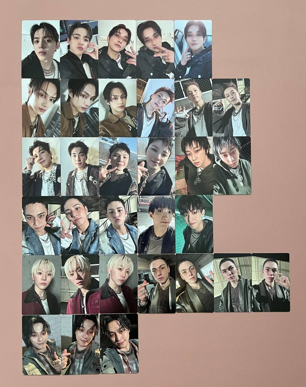 SEVENTEEN - Happy Burstday New Escape Ver. (Official Photocard)