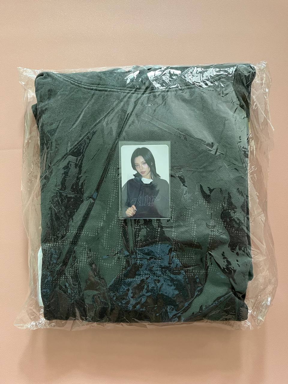 ITZY YEJI - AIR MD (HOODIE)