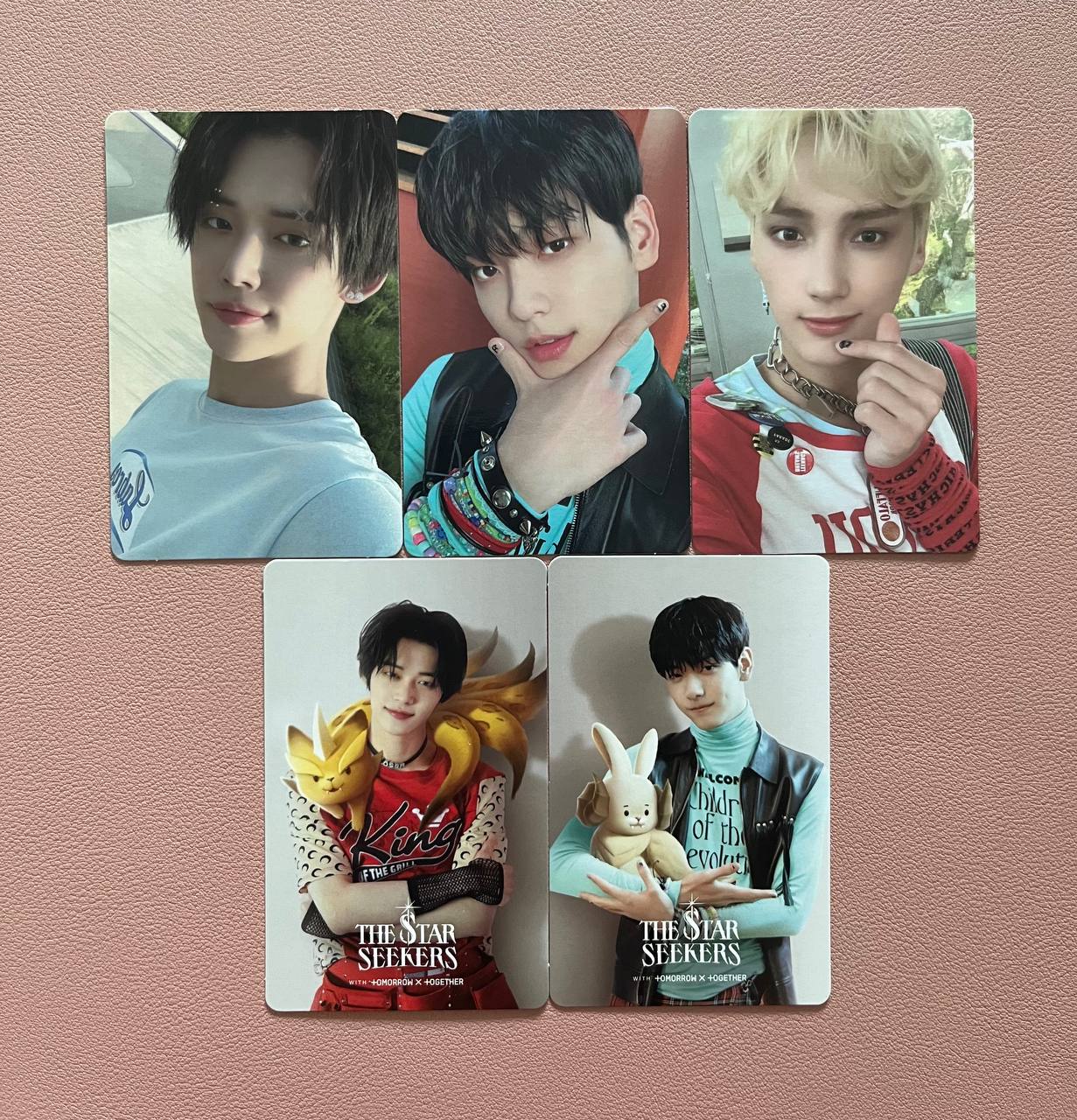 TOMORROW X TOGETHER TXT - [The Chaos Chapter : Fight Or Escape] (Official Photocard)