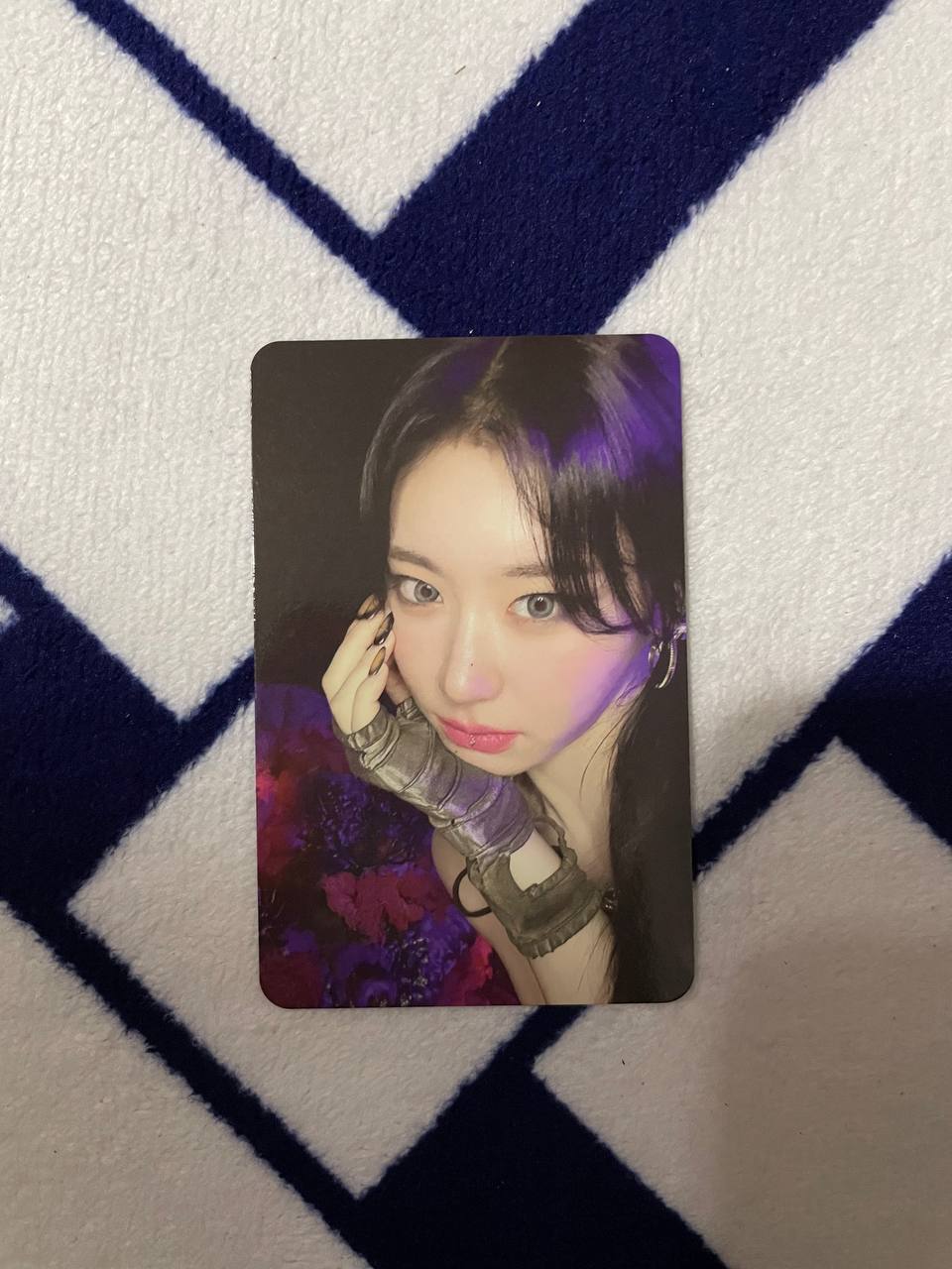 ITZY - Born to Be Limited Ver. (Official Photocard)