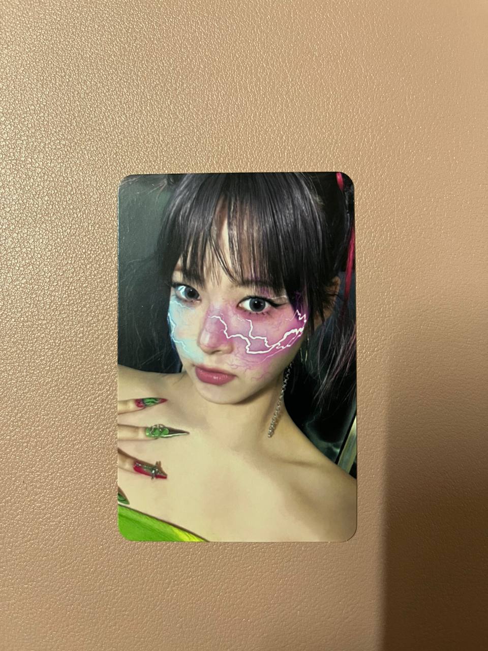 LE SSERAFIM - Crazy (Official Photocards)