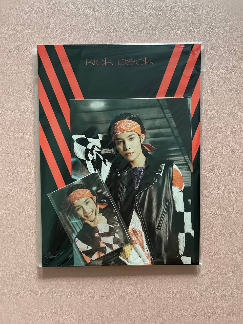 WAYV - Kick Back Official MD (AR Photo Card + Photo Frame Set)
