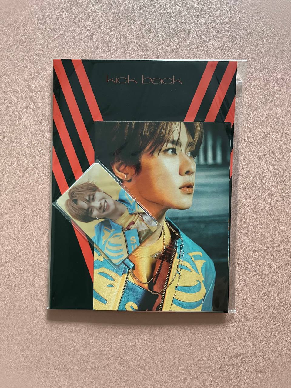WAYV - Kick Back Official MD (AR Photo Card + Photo Frame Set)