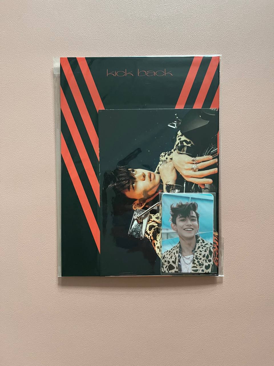 WAYV - Kick Back Official MD (AR Photo Card + Photo Frame Set)