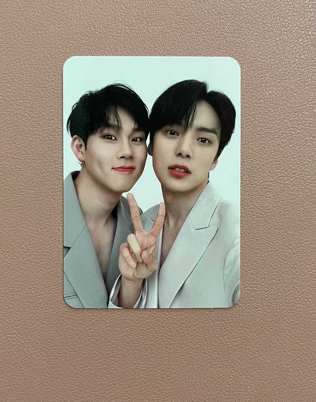 MONSTA X - One Of A Kind (Official Photocard)