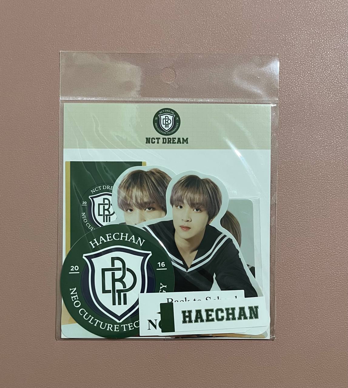 NCT WayV - 2021 Back to School Kit (Luggage Sticker + Photocard Set)
