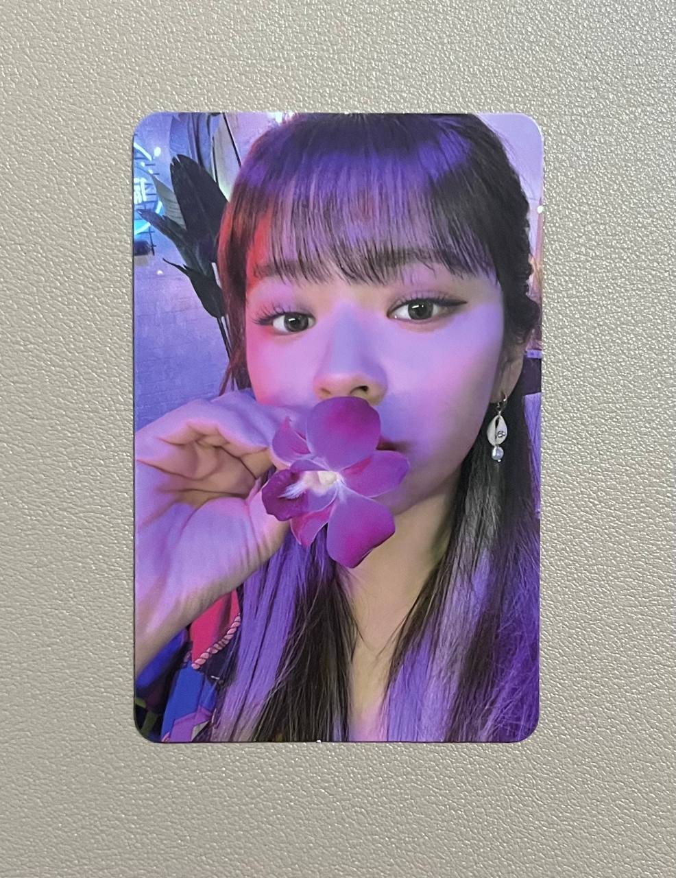 TWICE - Taste Of Love (Official Photocard, Lenticular, Coaster)