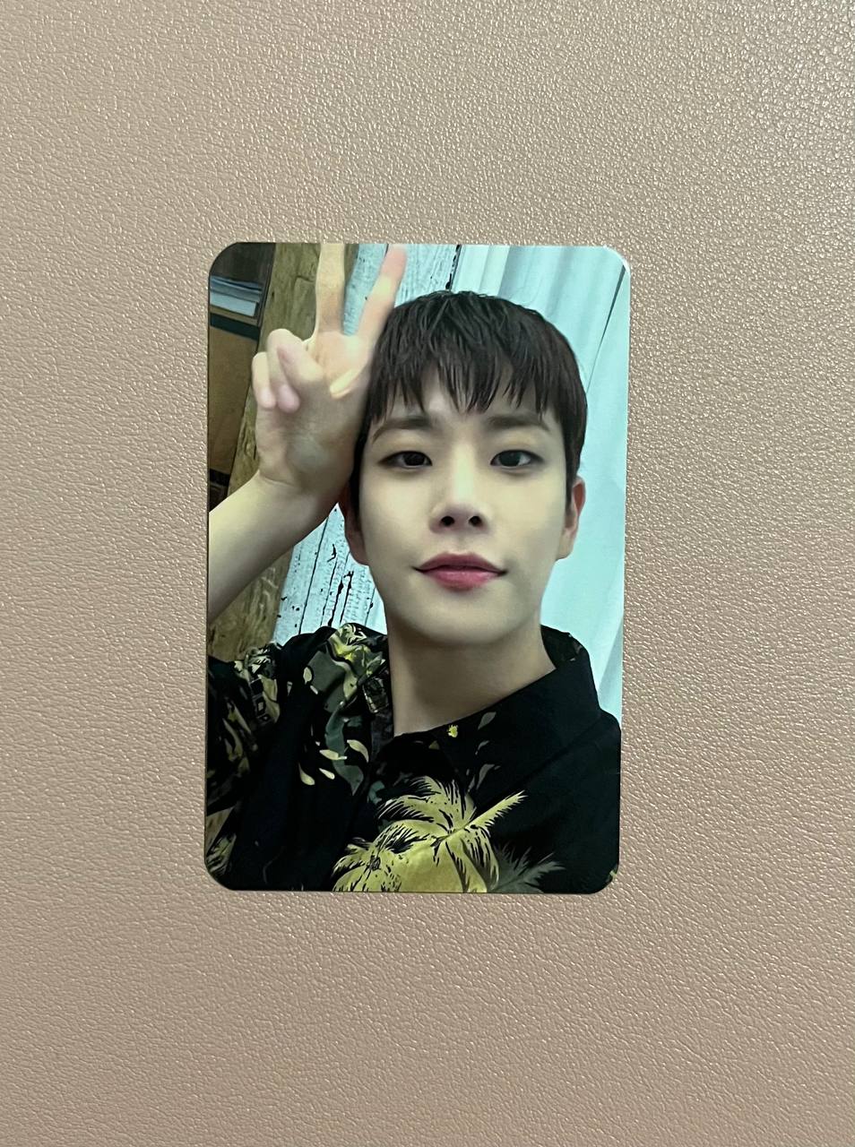 ASTRO - 8th Mini Album [Switch On] (APPLEMUSIC LUCKY DRAW POB)