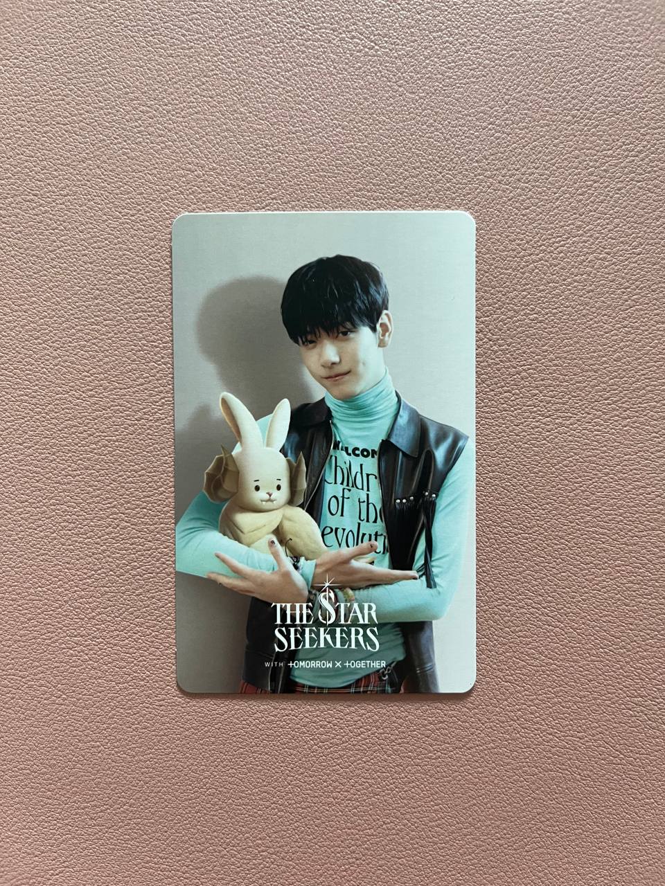 TOMORROW X TOGETHER TXT - [The Chaos Chapter : Fight Or Escape] (Official Photocard)